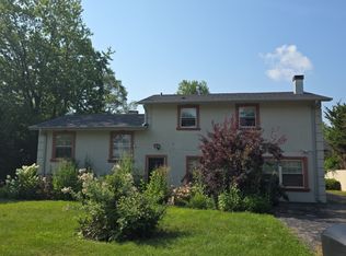 3549 Bayberry Dr, Northbrook, IL