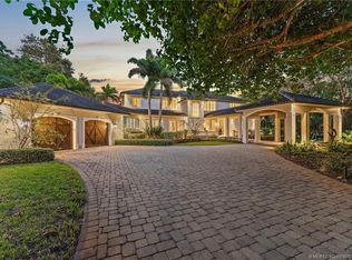 301 SE Harbor Point Dr, Stuart, FL 34996