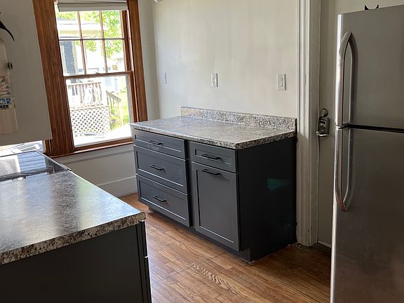 4th image of 29 Columbia Rd