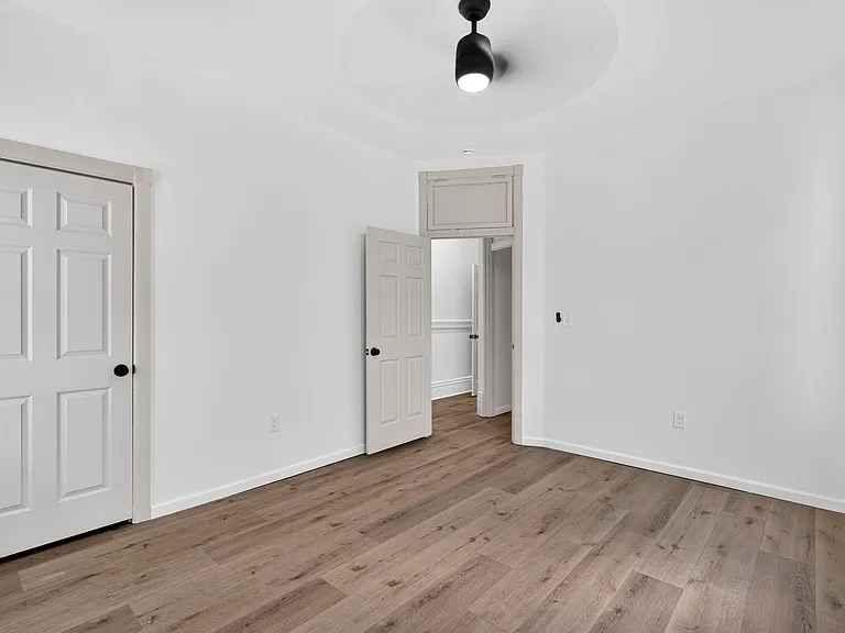 3647 Wisconsin Ave — Photo 32