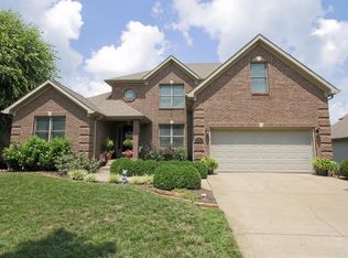 573 Winter Hill Ln, Lexington, KY 40509
