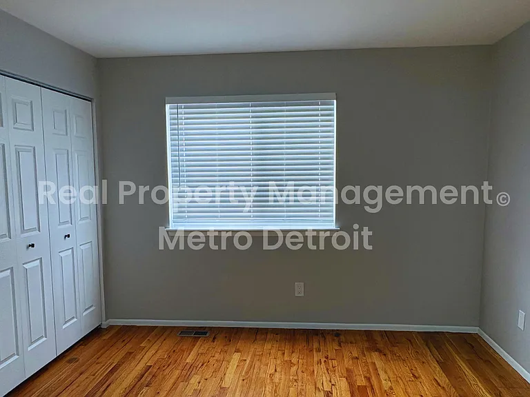 22108 Dante St #115 — Photo 13
