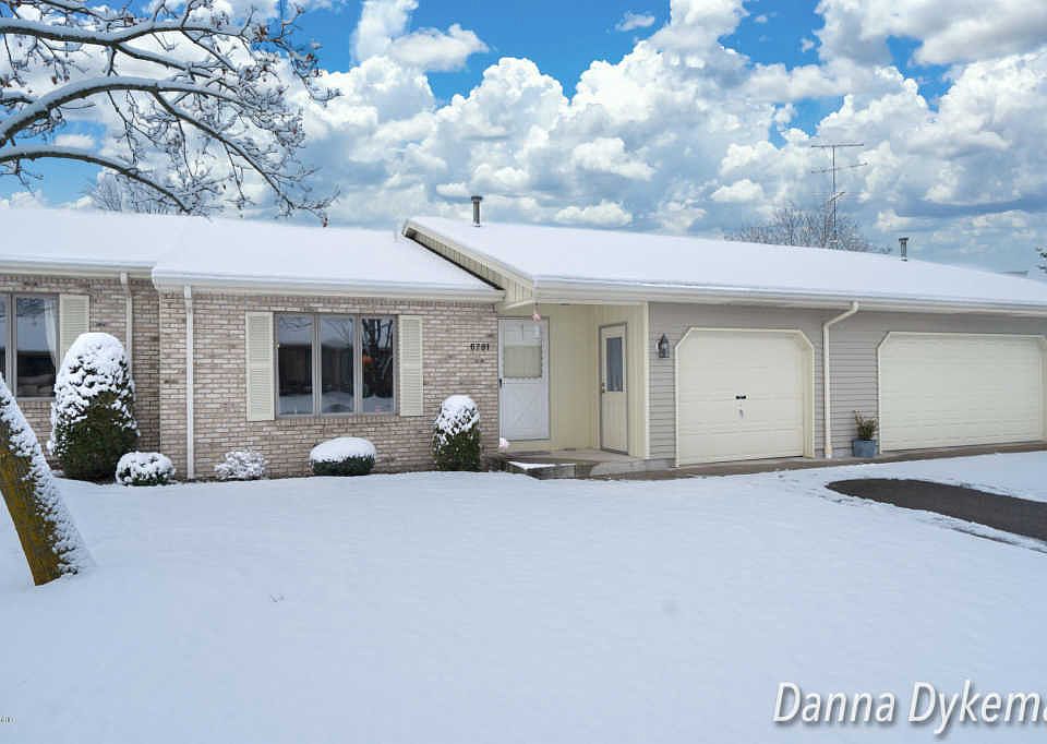 1st image of 6791 Leisure Creek Dr SE #4