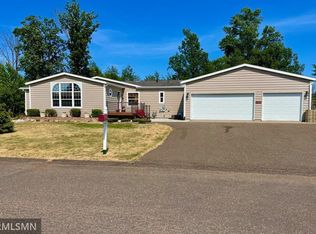610 Hennepin Ave, Isle, MN 56342