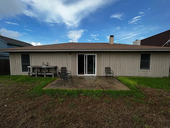 5th image of 1117 Harbor Village Dr