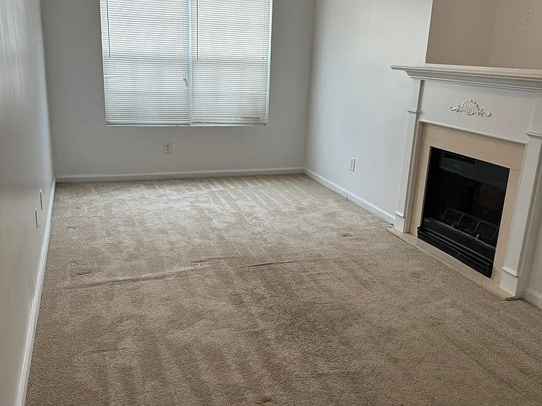 1564 Eastern Sunrise Ln #1564 — Photo 21