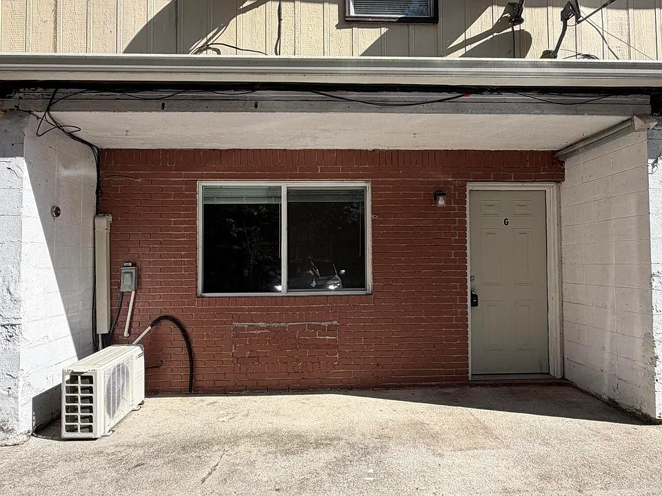 1215 S Shields Ferry Rd