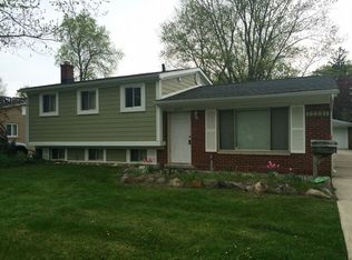 22231 N Brandon Ave, Farmington Hills, MI 48336