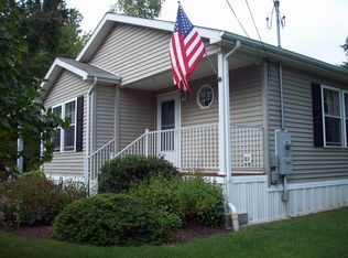 16 Cedar Grove Rd, Southington, CT 06489