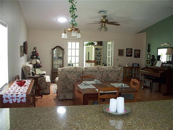 3rd image of 32699 Oak Park Dr