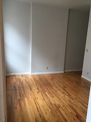 Rented by AJ Clarke | media 23