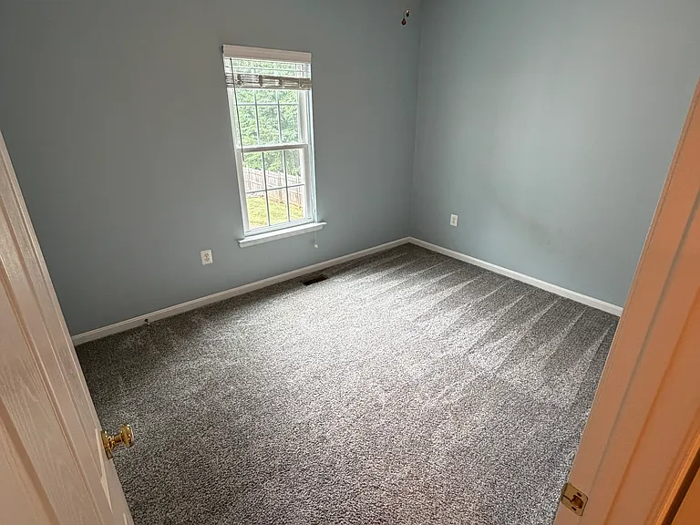 7540 Lawyers Rd — Photo 18