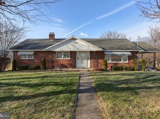 551 Mill Rd, Grantville, PA 17028