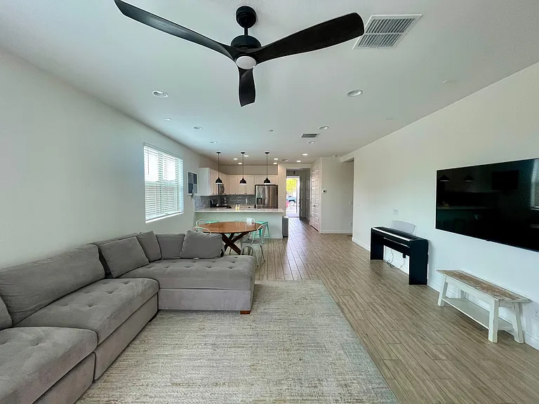 12516 W Calle De Sol — Photo 19