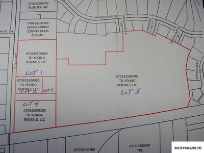 2 & 3 S Taft Ave, Mason City, IA, 50401