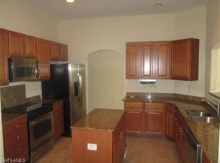 1244 Carpazi Ct APT 4, Naples, FL 34105