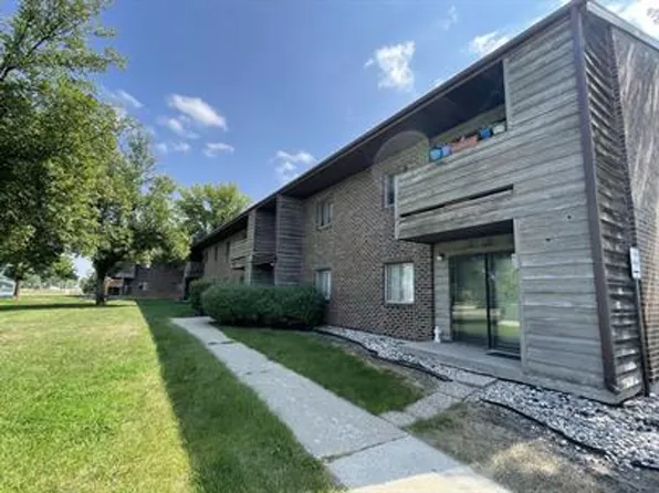 Your Perfect Home Awaits at 1505 12th St N!, 1505 12th St N #B102, Wahpeton, ND 58075
