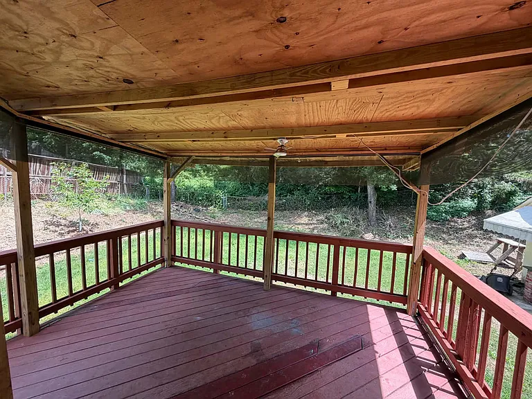 14707 Brook Dr — Photo 17