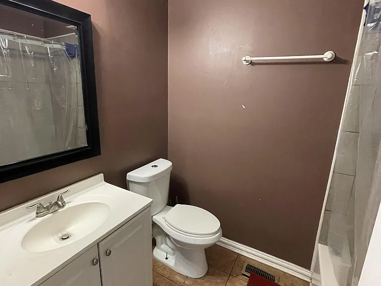 258 N Tacoma Ave #3 — Photo 6