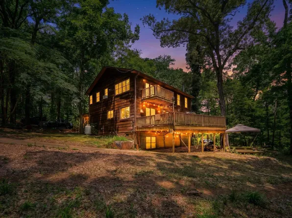 15818 Mountainview Rd N, Winona, TX 75792