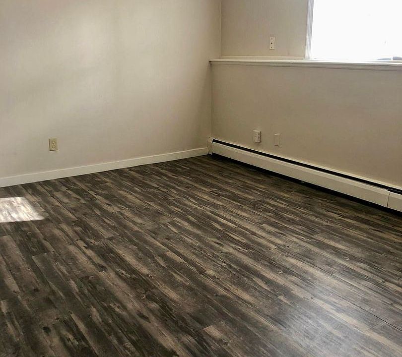 2nd image of 95-101 Upton St #10886843