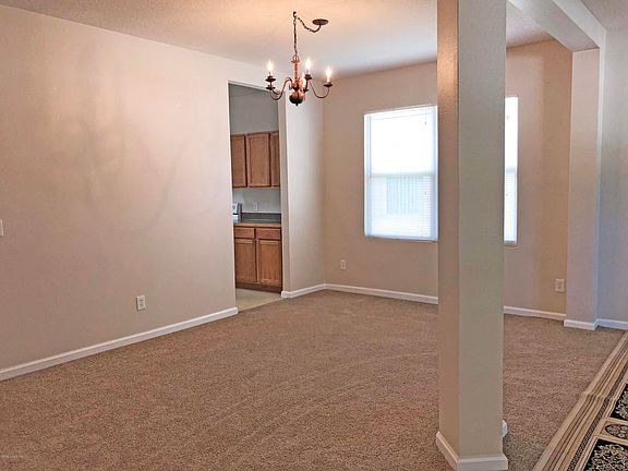 4th image of 811 Benton Dr