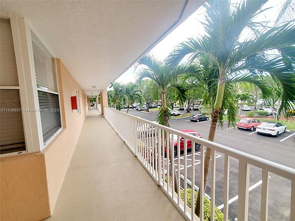 5th image of 10368 NW 24th Pl APT 201