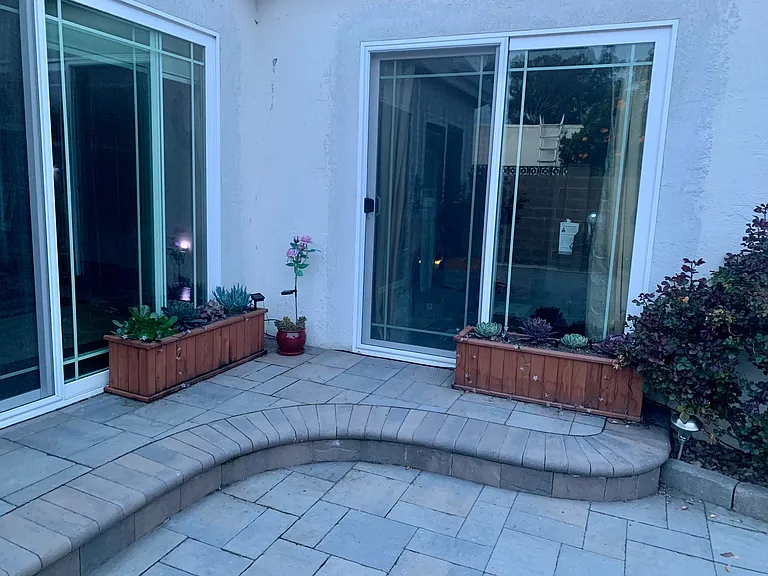 Backyard Landing - Dining and Primary Room Entry Points