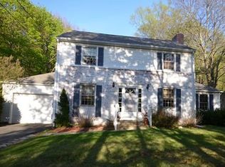 106 West St, Amherst, MA 01002