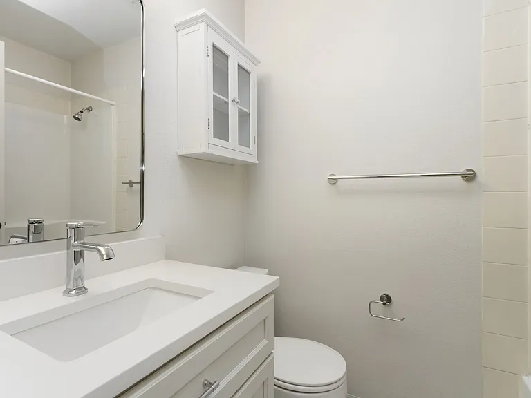 1956 Promenade Way — Photo 15