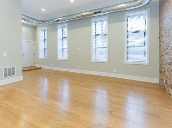 2057 W Dickens Ave #1N, Chicago, IL 60647