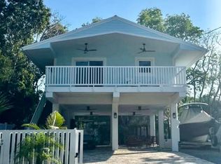 106 Mangrove Ave, Key Largo, FL 33037