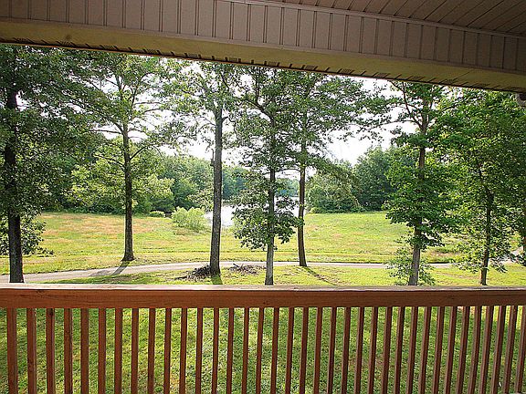 3rd image of 561 E Deer Creek Dr