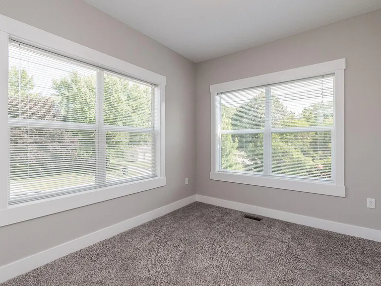 307 Washington Ave #102 — Photo 8