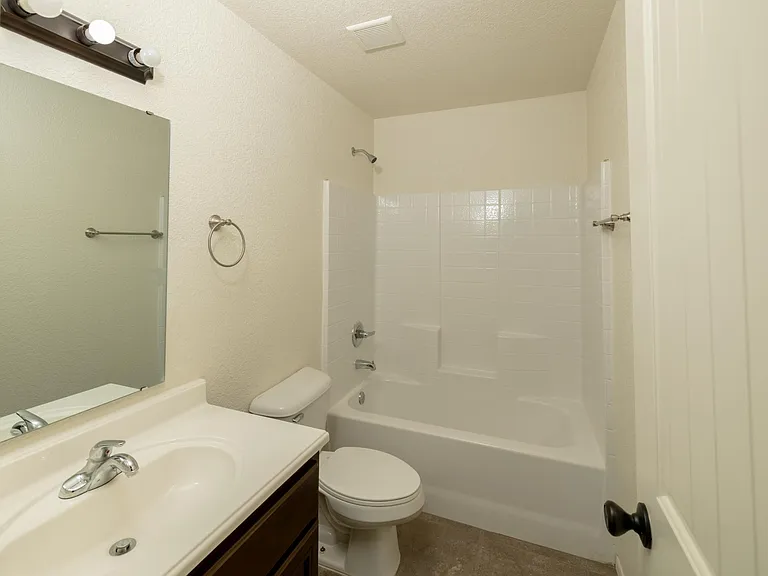 3856 E Ortega St — Photo 3