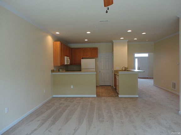 Dining Rm