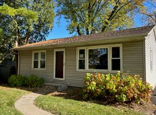 3903 N Park St, Westmont, IL