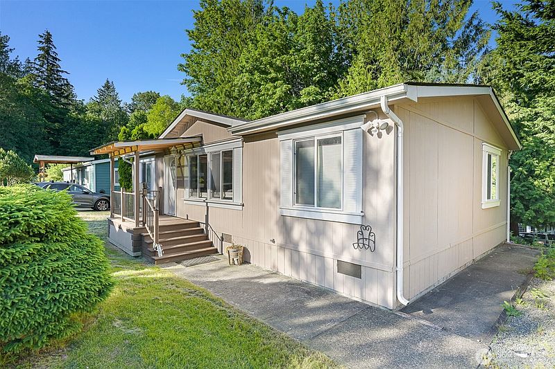 2nd image of 2174 Yew Street Road #22