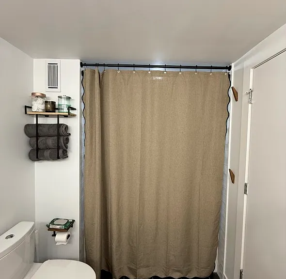 1 S Leavitt St #401 — Photo 13