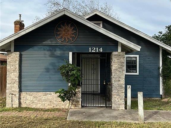 2nd image of 1214 Tamarack Ave
