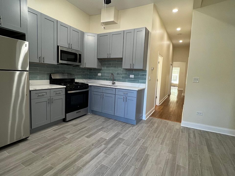 1st image of 4549 S Wabash Ave #1