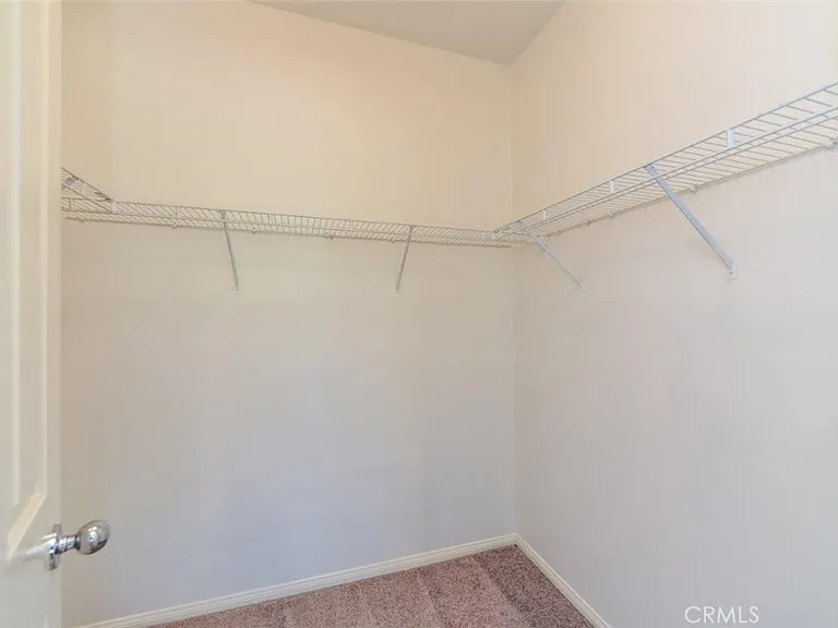 708 Solvay Aisle — Photo 22