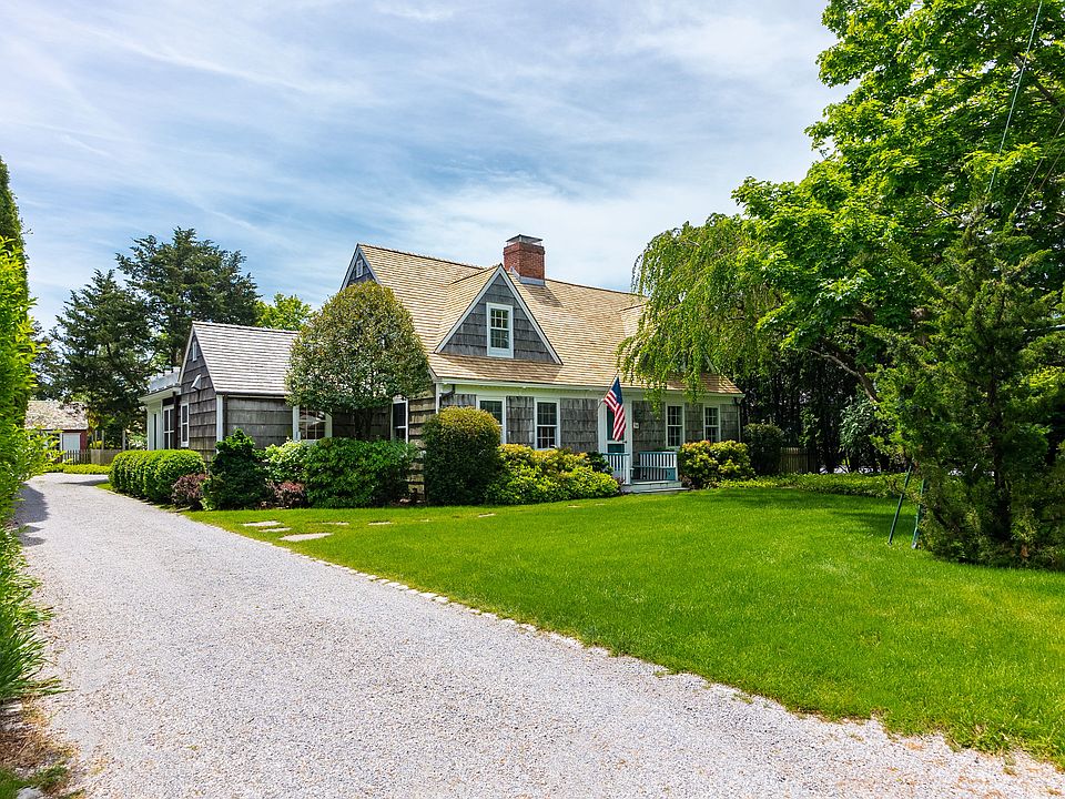 94 Post Ln Southampton NY 11968 Zillow