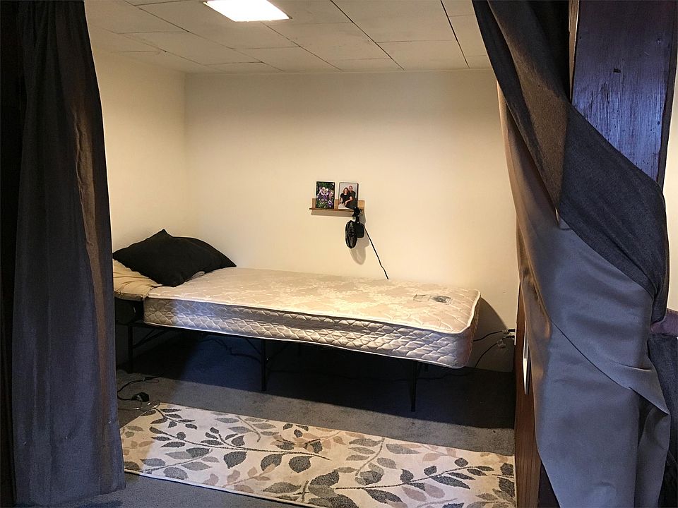 Unit 5: Lower Level BR