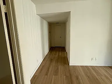 5210 Zelzah Ave. — Photo 16