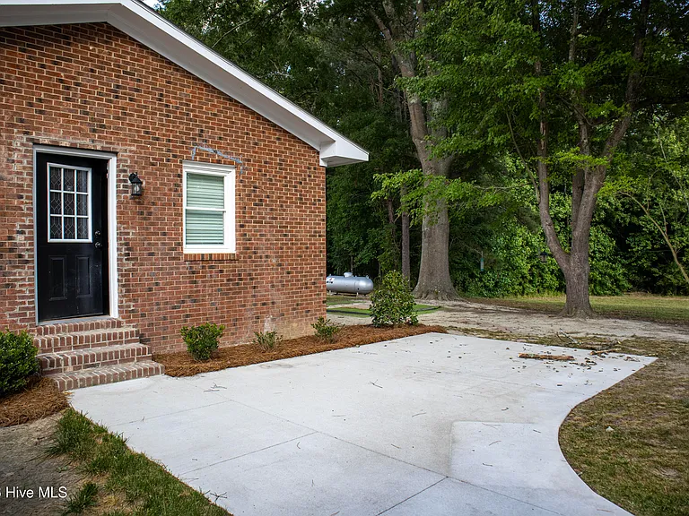 8359 Inscoe Rd — Photo 22