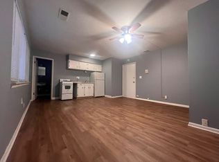 1517 E Royall Pl APT 6, Milwaukee, WI 53202