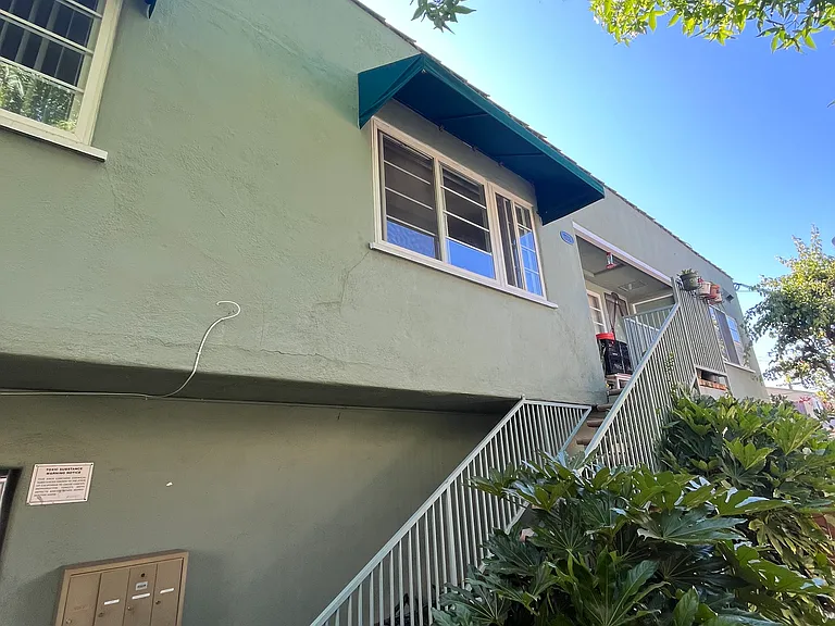 2324 28th St #2324 — Photo 9