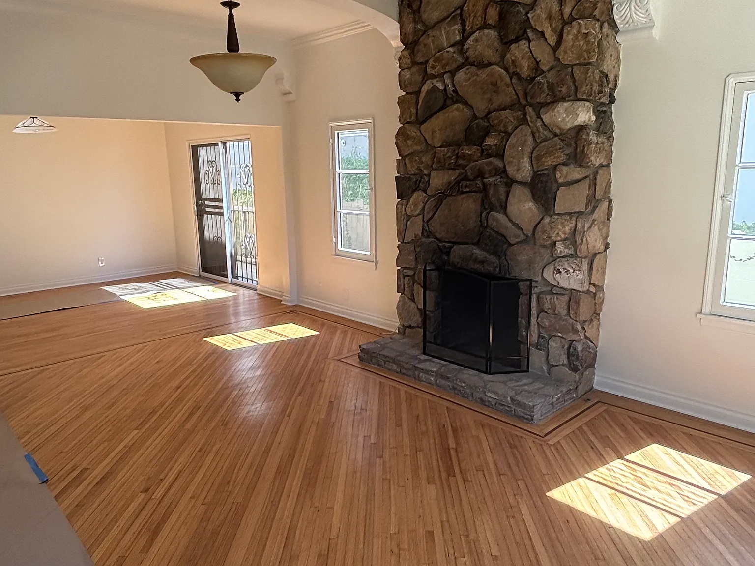 4 bed, 1786 sqft, $5,300 — Photo 3