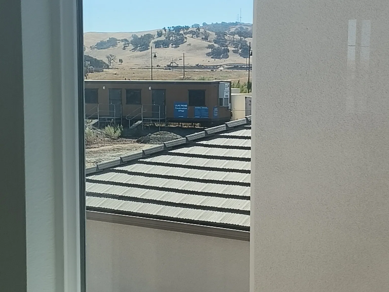 1 bed, 800 sqft, $2,200 — Photo 2